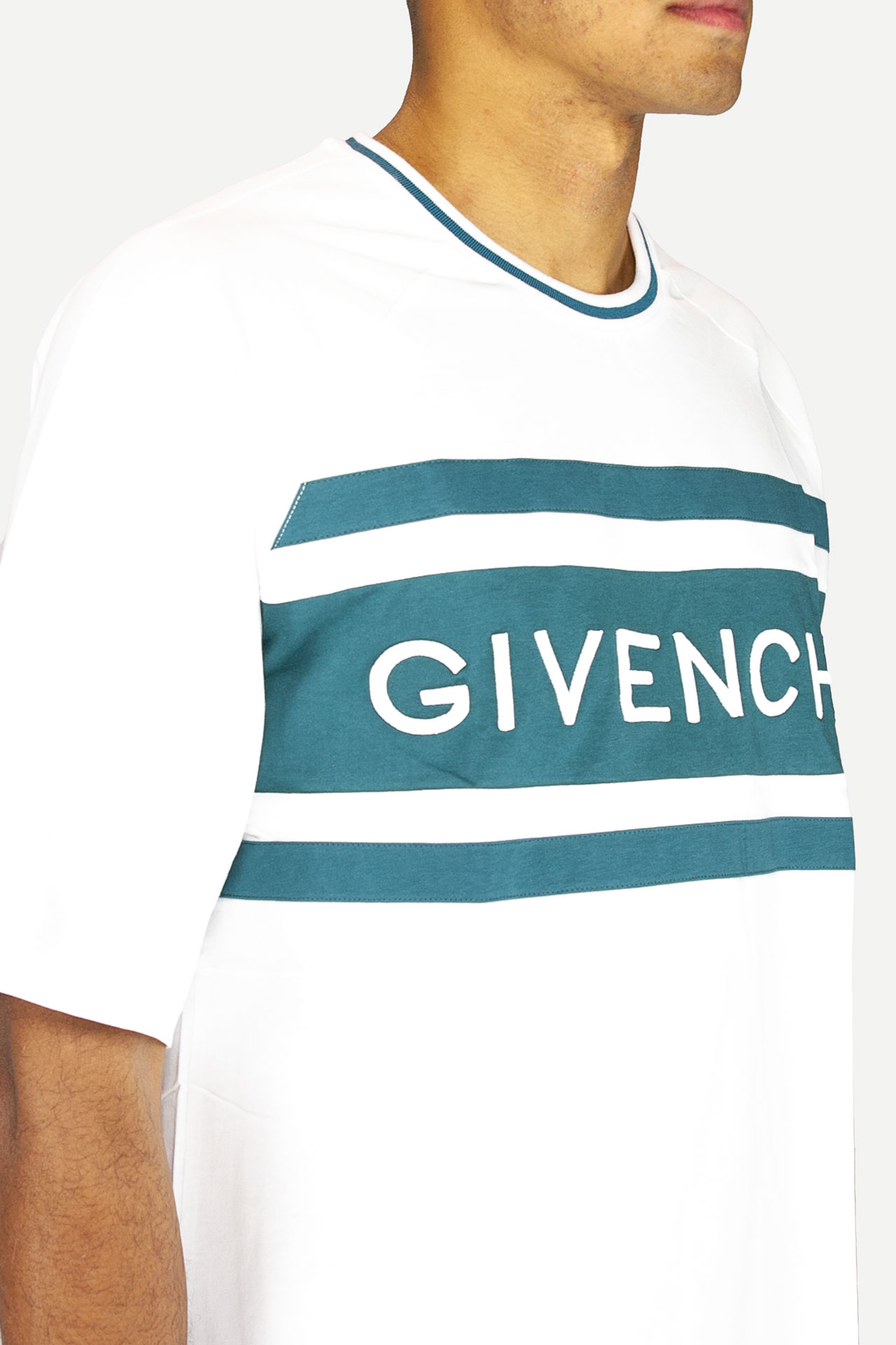 GIVENCHY — EMBROIDERED LOGO T-SHIRT 